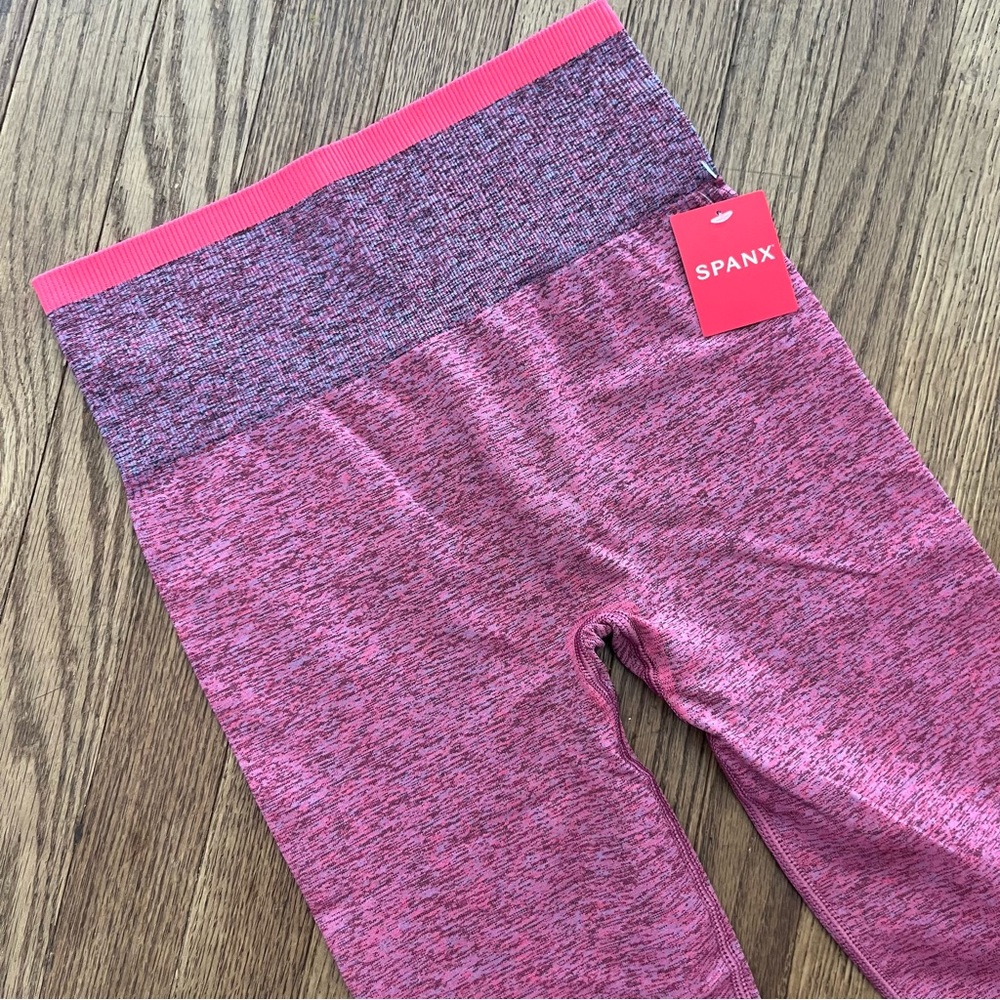 SPANX Spacedye Coral Punch Seamless Sculpt Leggings Size S/P